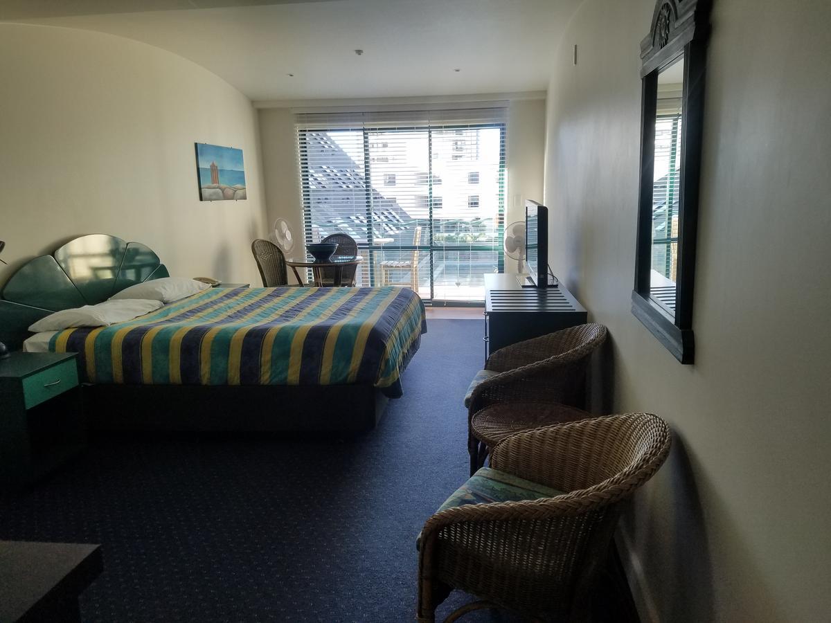 Calais Mount Resort Mount Maunganui Exterior photo