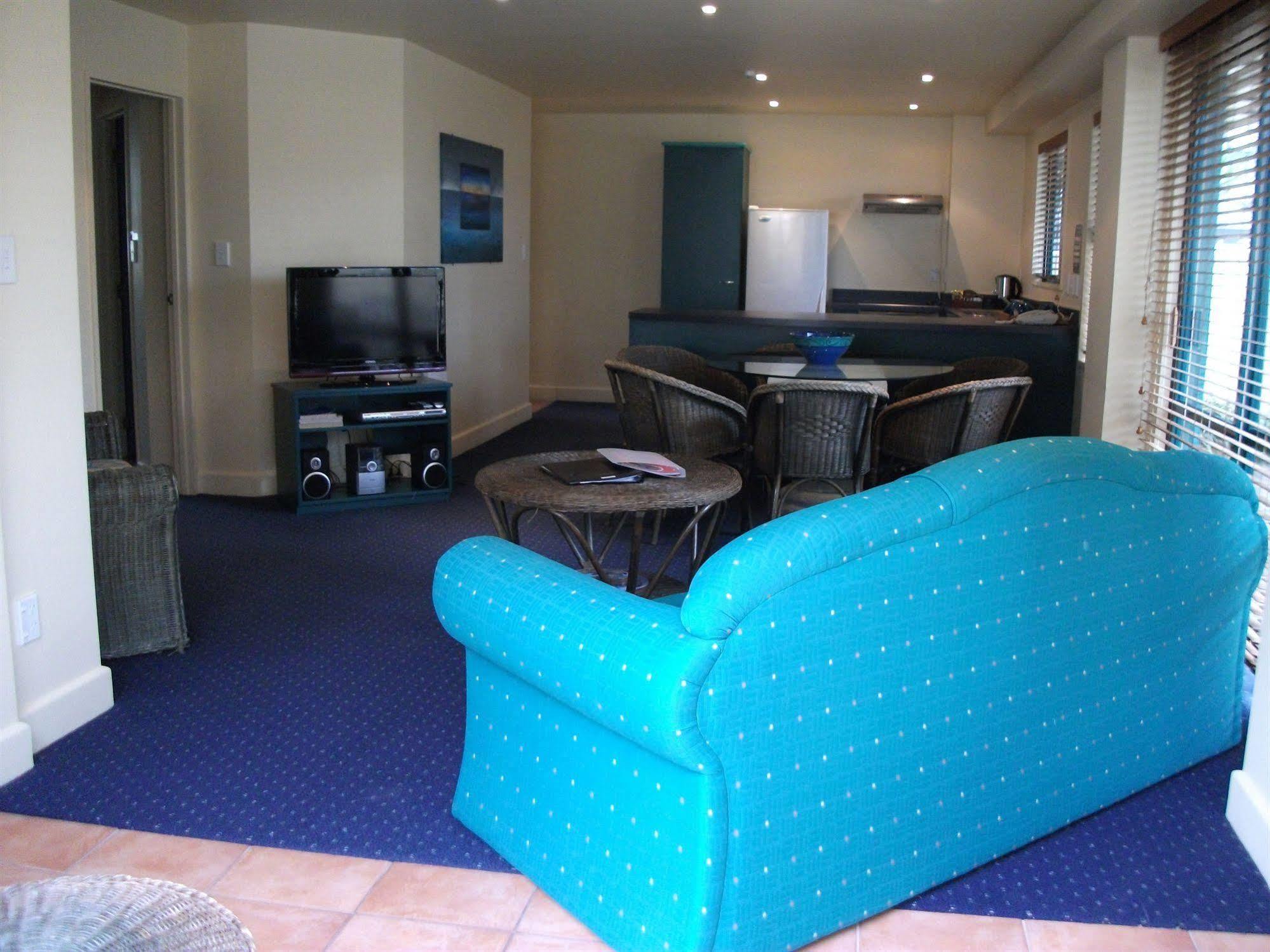 Calais Mount Resort Mount Maunganui Exterior photo